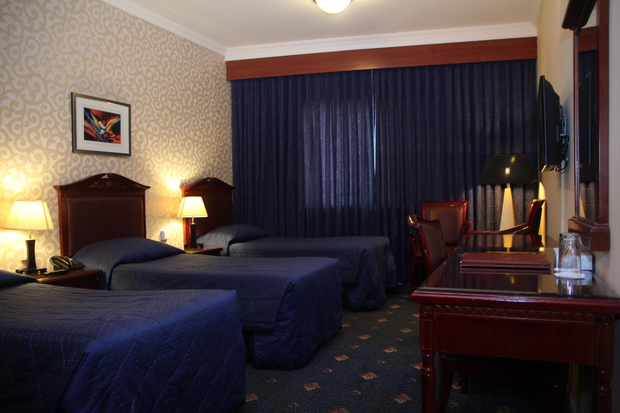 Mount Royal Hotel Дубай Экстерьер фото
