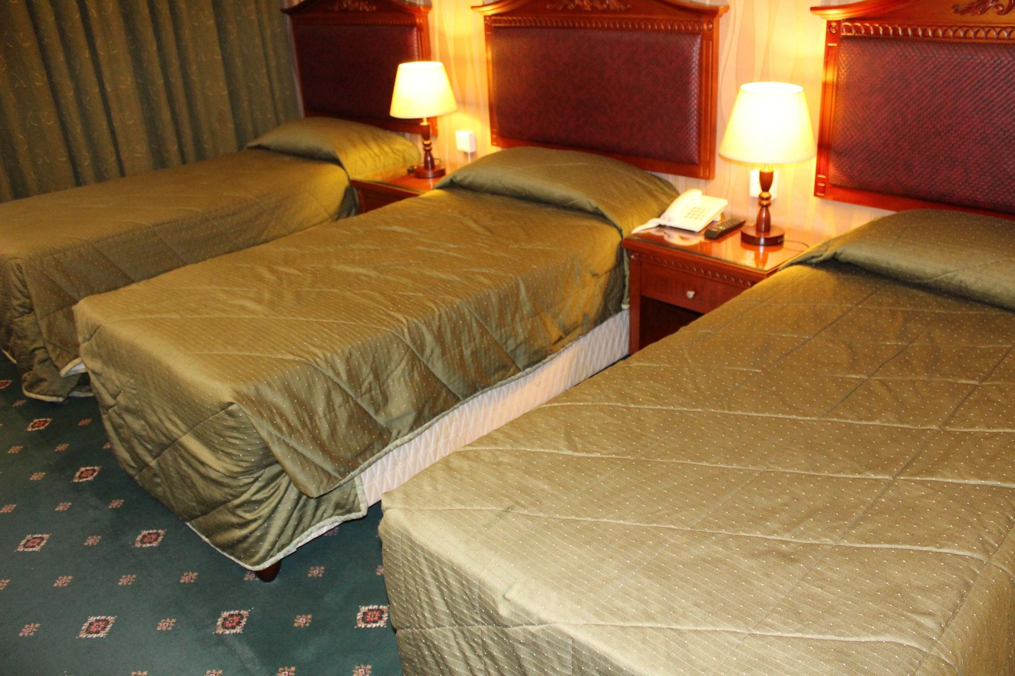 Mount Royal Hotel Дубай Экстерьер фото
