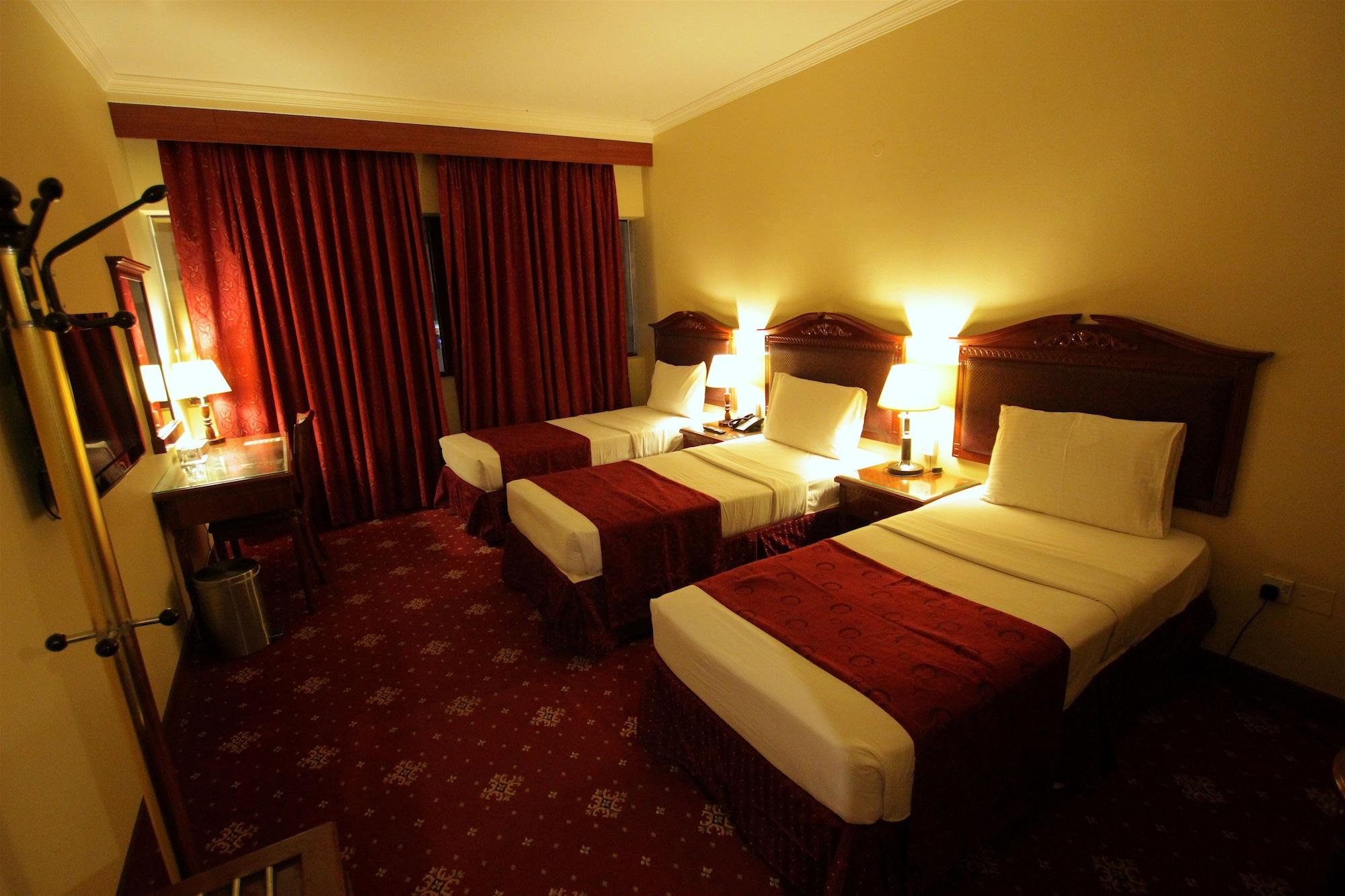 Mount Royal Hotel Дубай Экстерьер фото